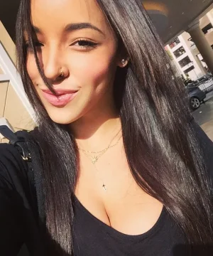 blogs-the-feed-tinashe-selfie-628